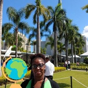 Meet your Posher, Augustine